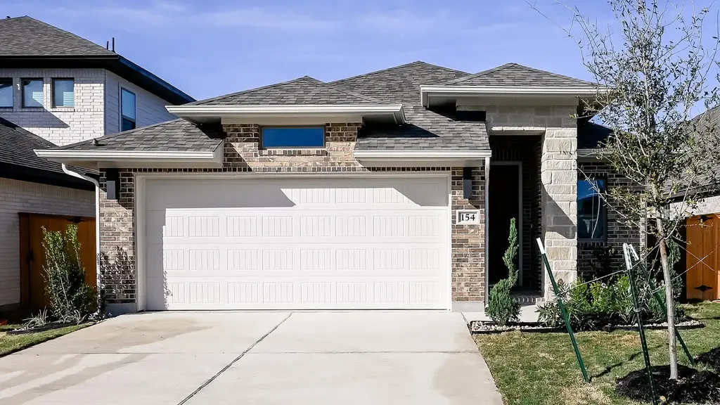 154 Blackborrow Drive, Kyle