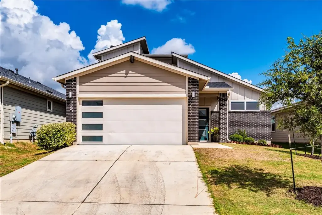125 Cupreata Lane, Leander