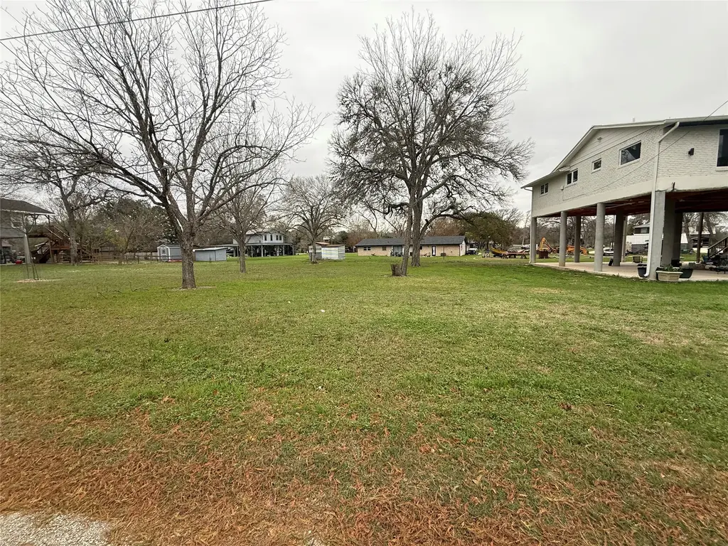 112 Lake Forrest Drive, Seguin