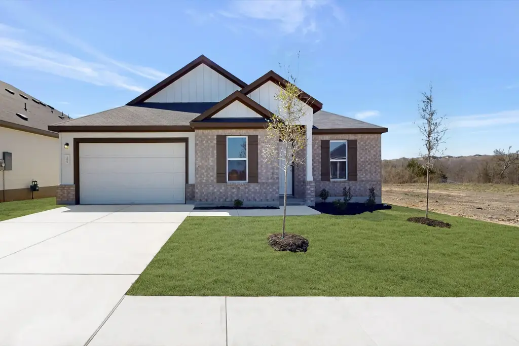19909 Schatz Way, Manor