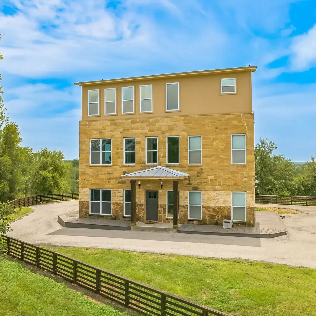 520 Double Eagle Ranch Drive, Cedar Creek