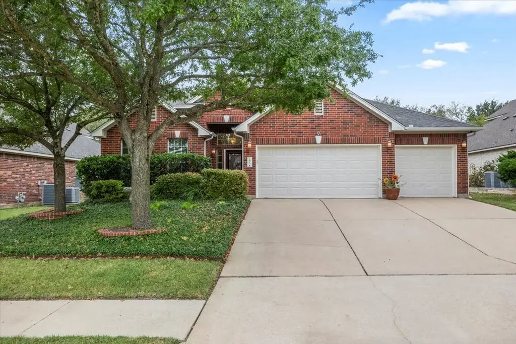 2413 Lost Mine Trail, Leander