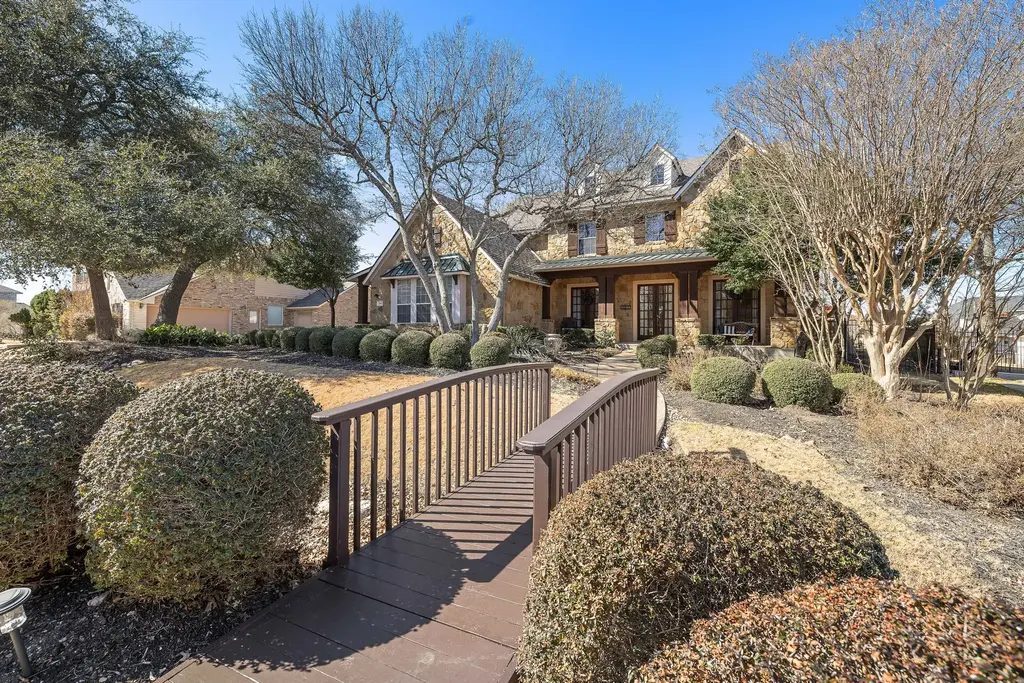 2007 First View, Leander