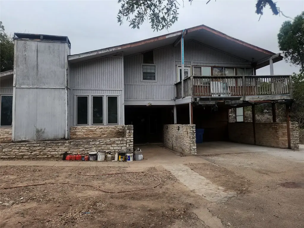 5403 & 5405 Hitching Post, Lago Vista