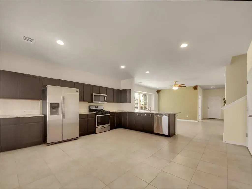 353 Canadian Springs Drive, Leander