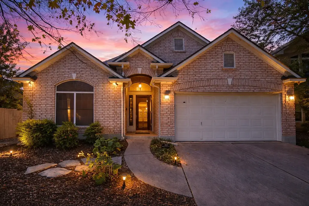 13506 Lamplight Village Avenue, Austin