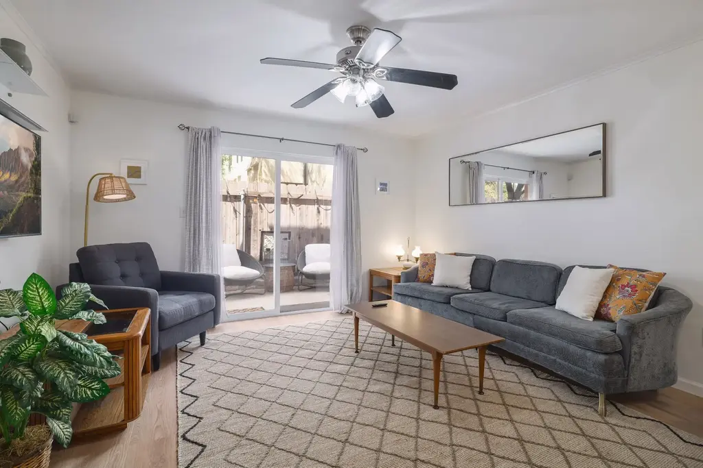 1422 Collier Street 105, Austin