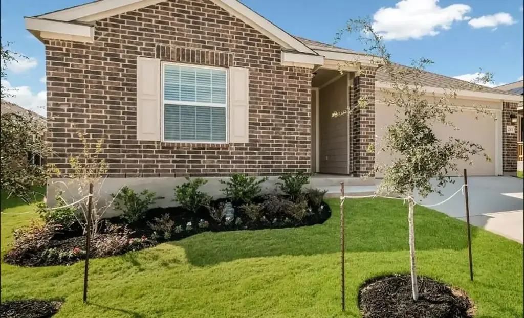 3012 Shore Lark, New Braunfels