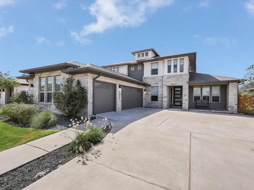 8608 Bestride Bend, Austin