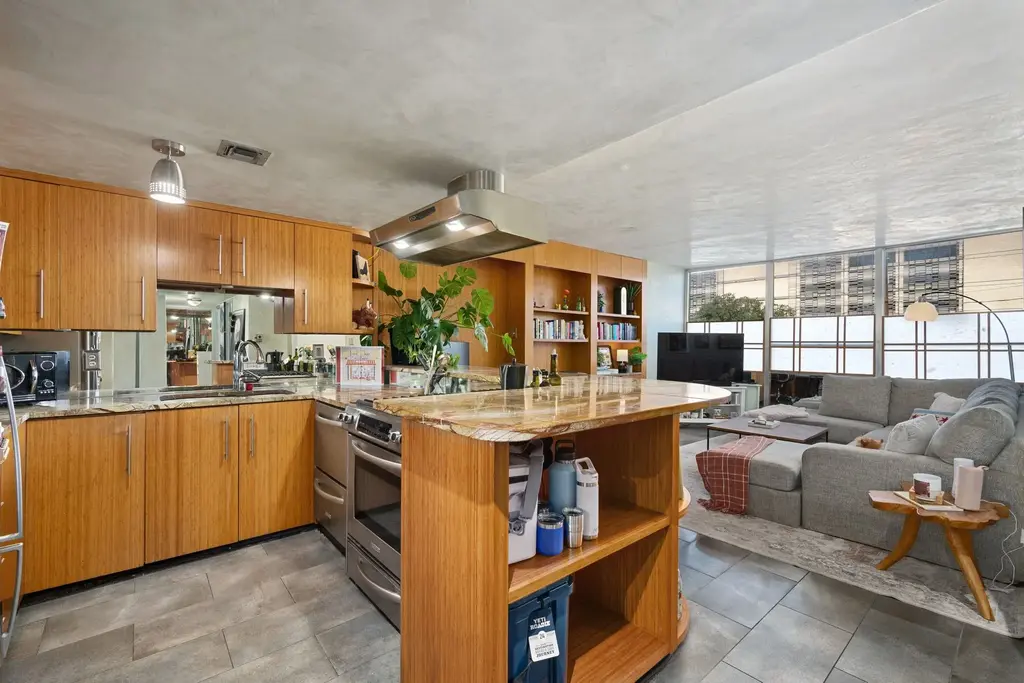 1800 Lavaca Street A-208, Austin