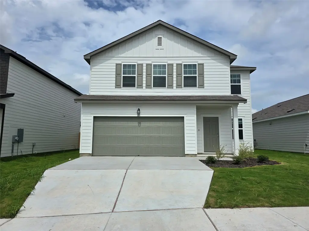 121 Blazilmar Lane, Taylor