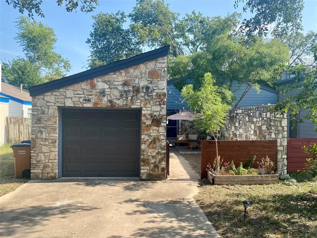 1000 King Albert Street A, Austin
