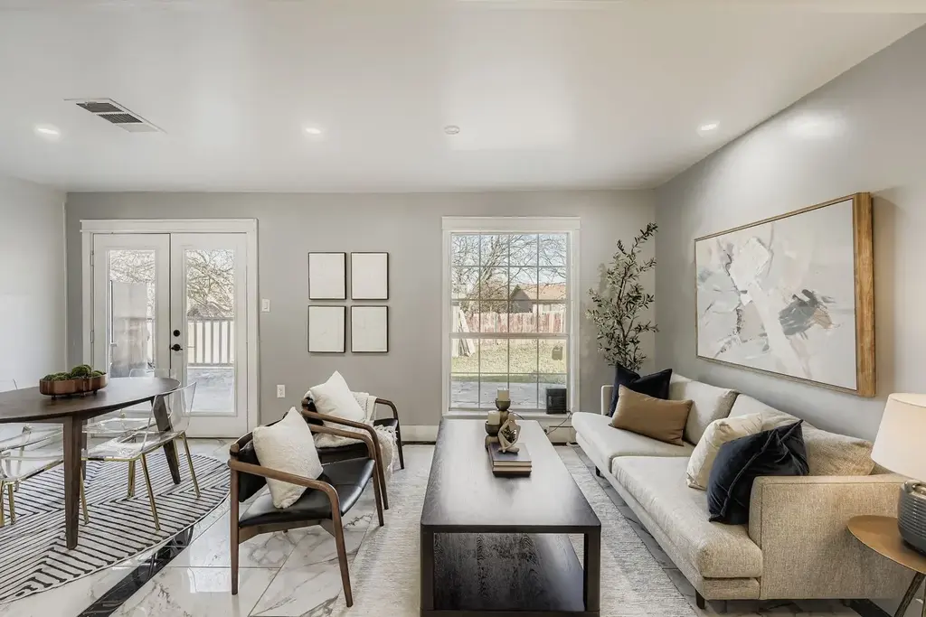 7004 E Meadow Bend Drive, Austin