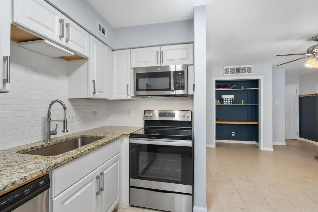 1840 Burton Drive 131, Austin