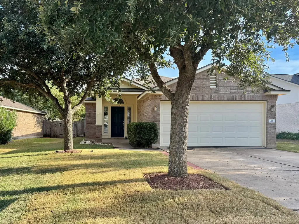 916 Gentry Drive, Leander
