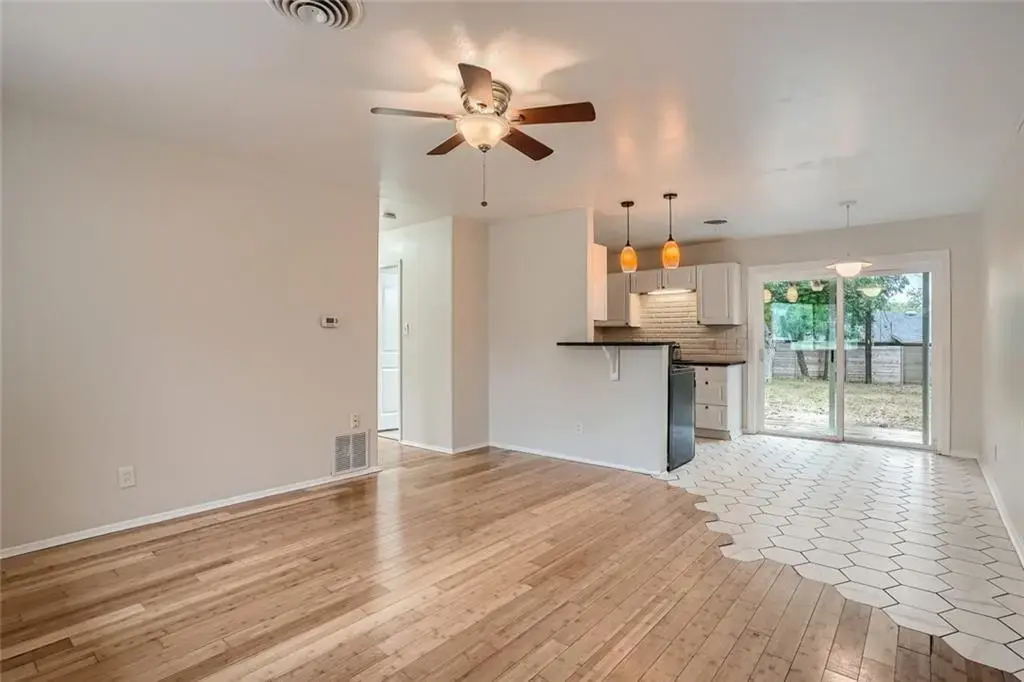 2101 Wheless Lane A, Austin