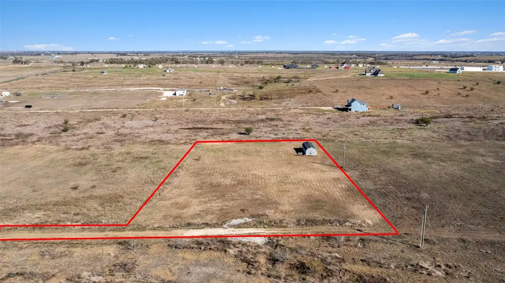 422 County Road 451 Road, Coupland