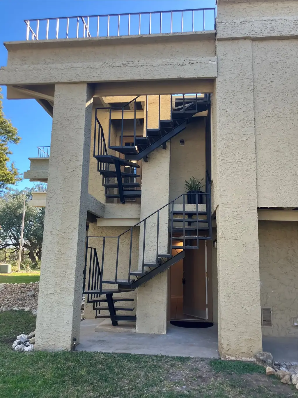 5914a Lago Vista Way C23, Lago Vista