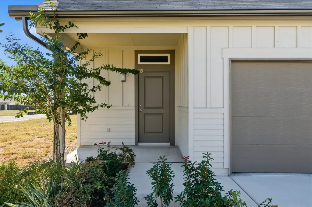 2310 Castillo Drive 71, Round Rock