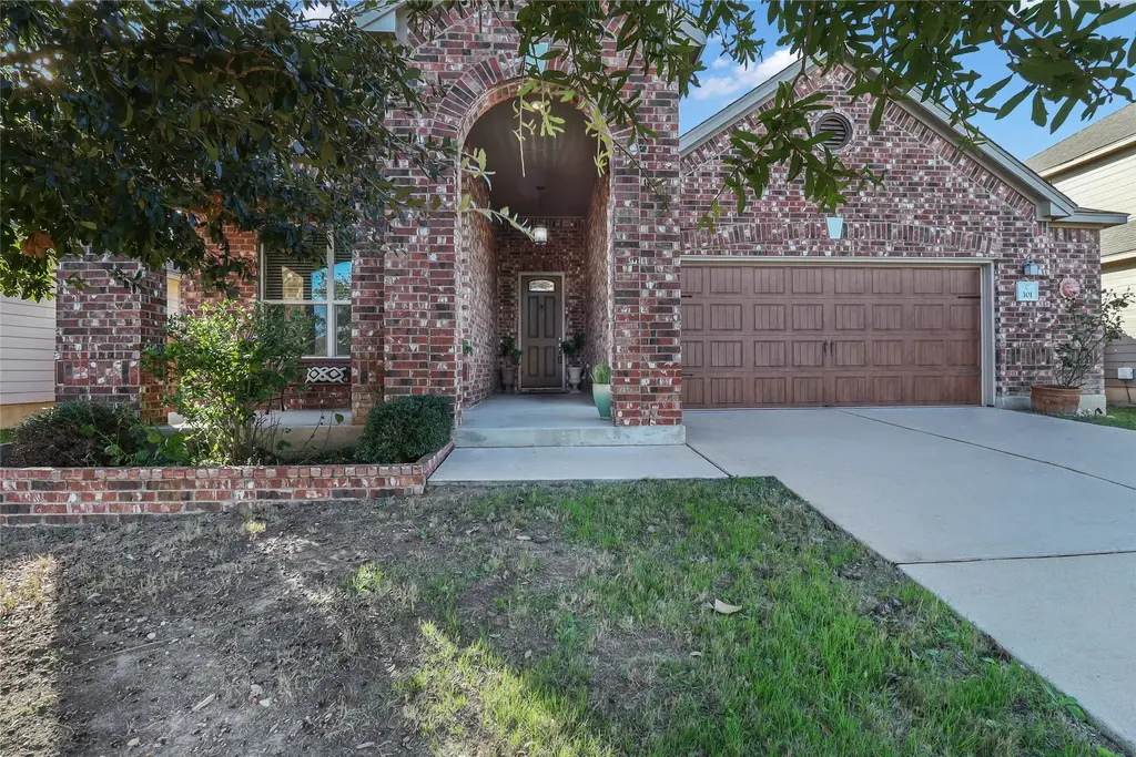 301 Jarbridge Drive, Kyle