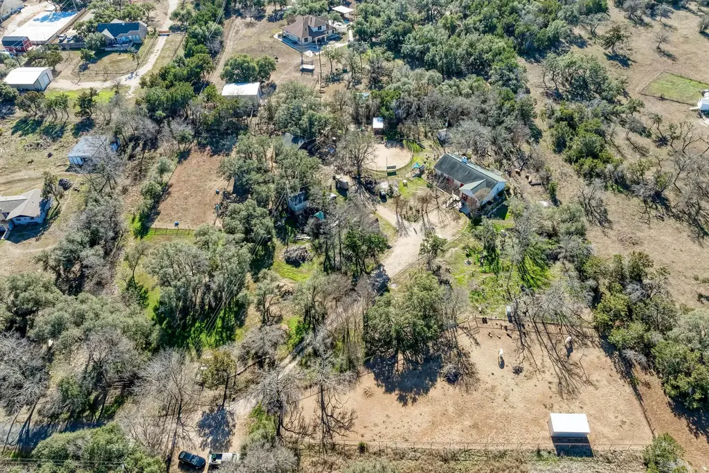 321 Navajo Trail, Georgetown