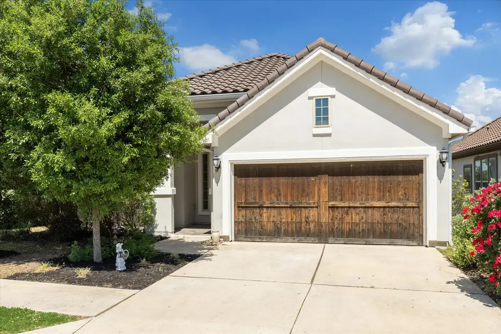 9400 Bayshore Bend, Austin