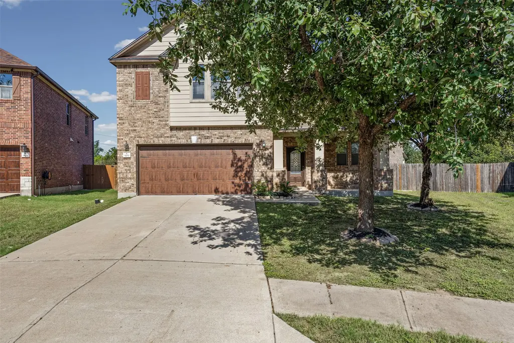 909 Lily Pad, Leander