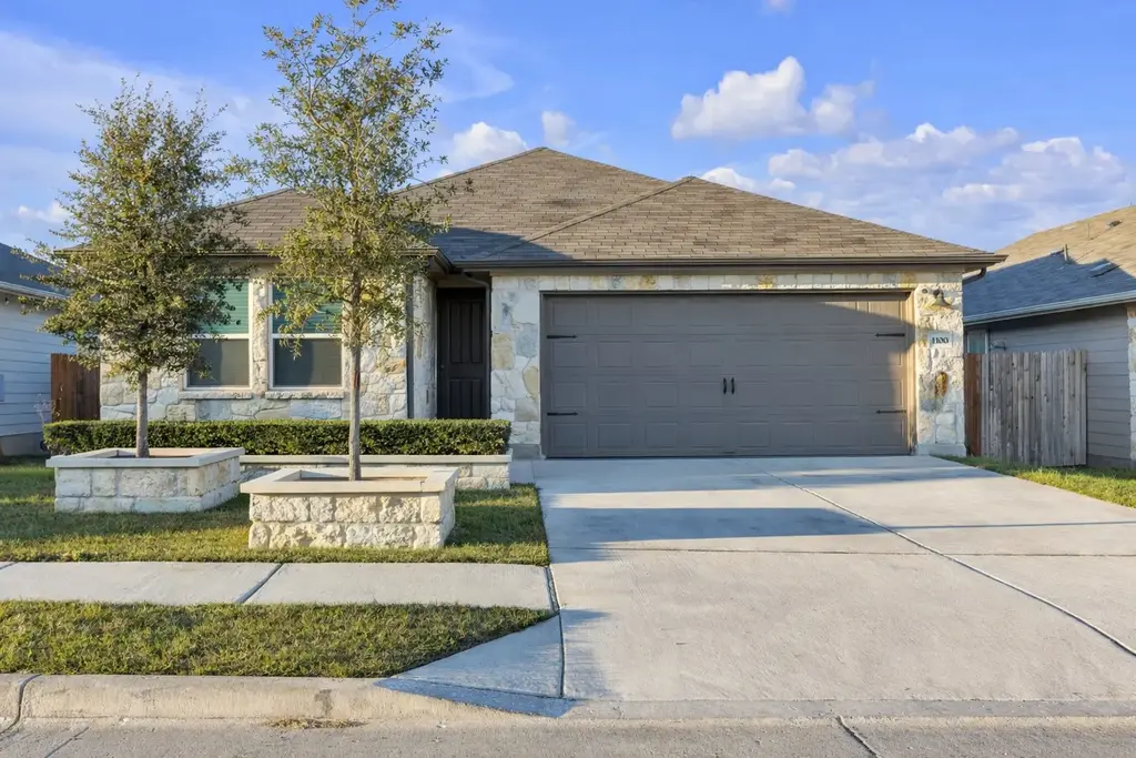1100 View Drive, Georgetown