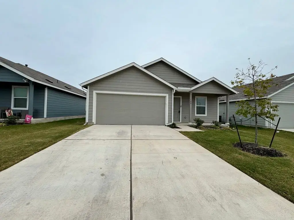109 Little Sparklers Loop, Hutto