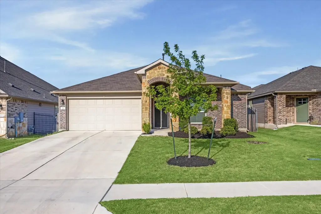 329 Empress Tree Drive, Leander