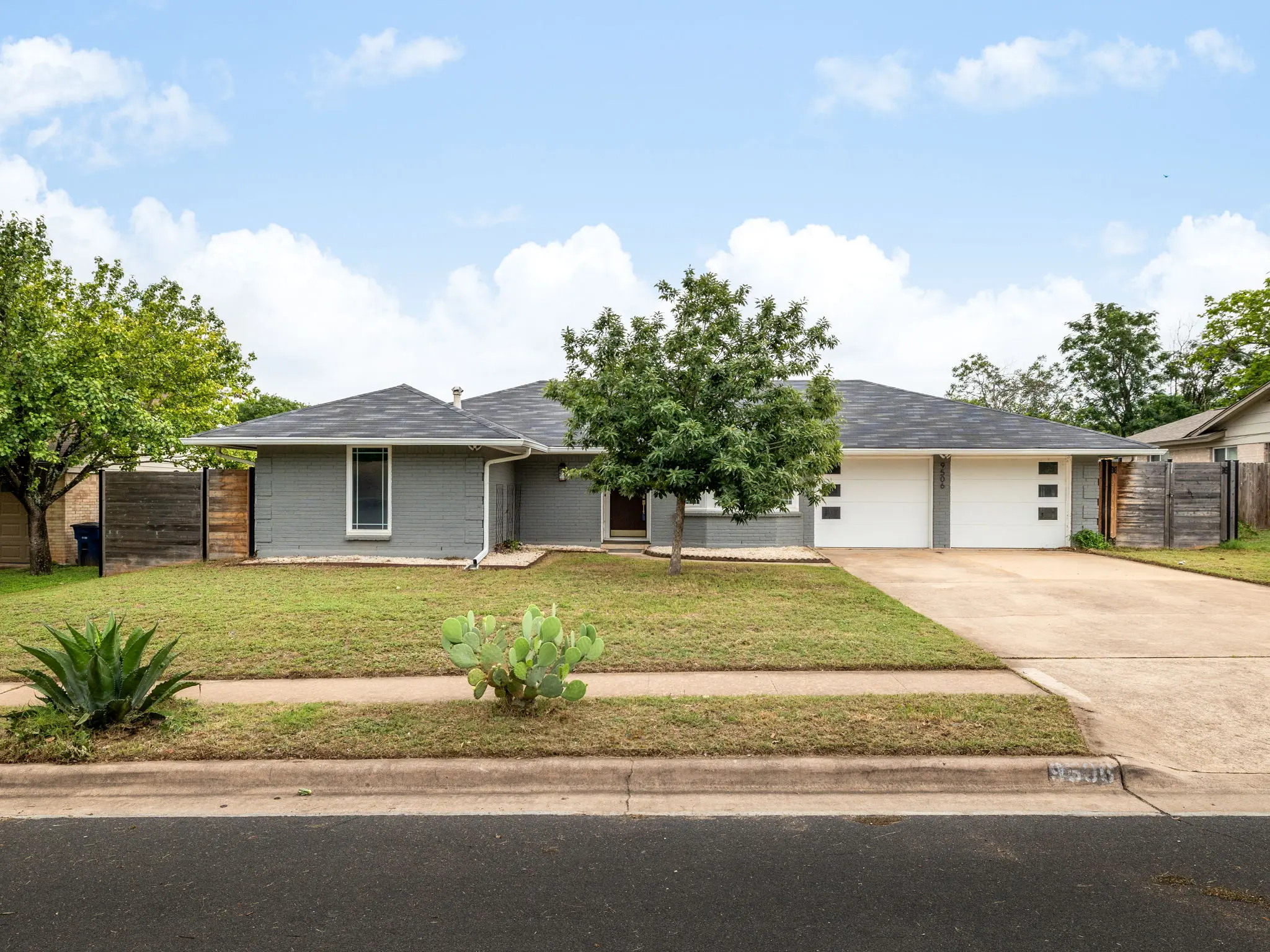 Photo of Listing #8168567