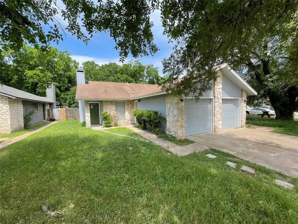 7506 Saint Amant Place B, Austin
