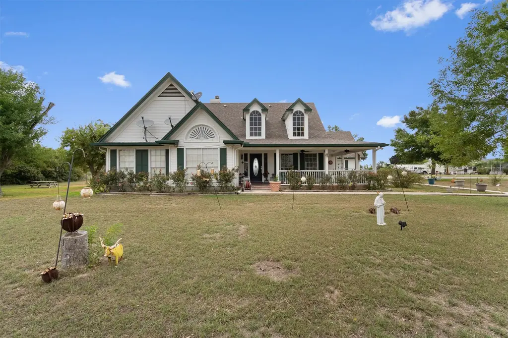 16351 Fm 1660, Taylor