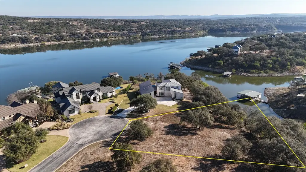 3517 Kahala Sunset Drive, Spicewood
