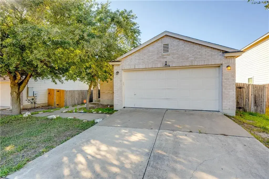 13316 Thome Valley Drive, Del Valle