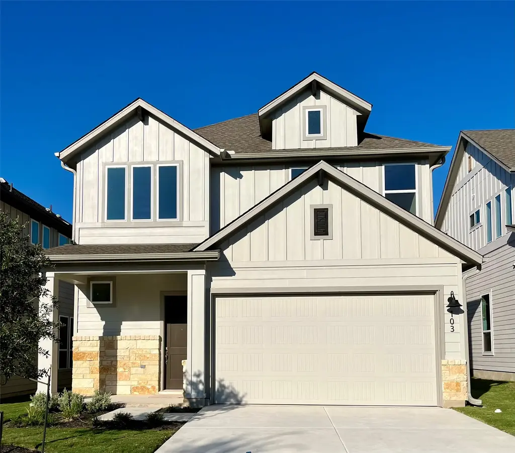 320 Creek Road 103, Dripping Springs