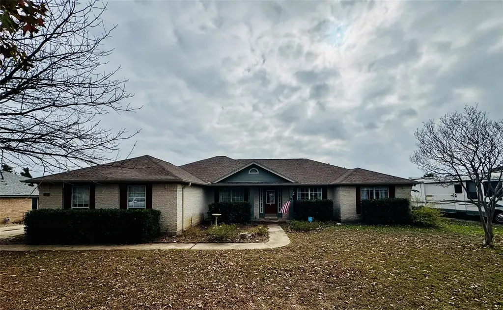 104 Silk Tree Lane, Round Rock