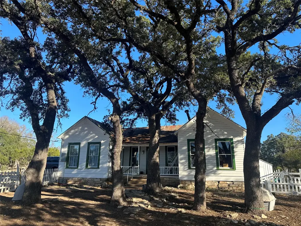 543 Narrows Road, Blanco