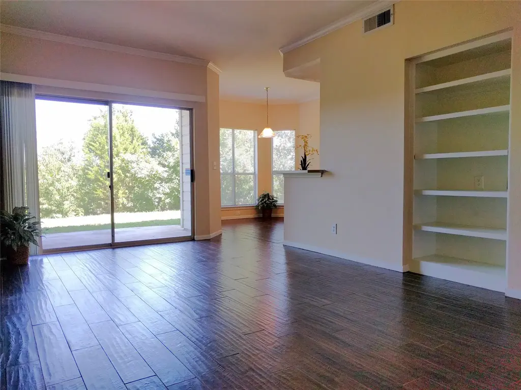 6000 Shepherd Mountain Cove 1309, Austin