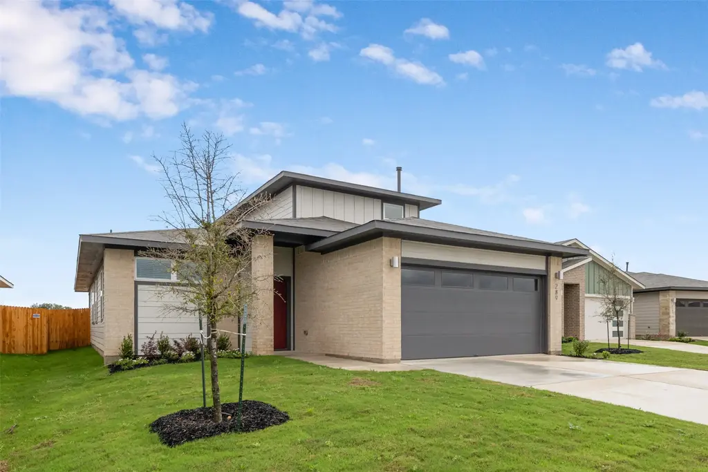289 Deserti Road, Leander