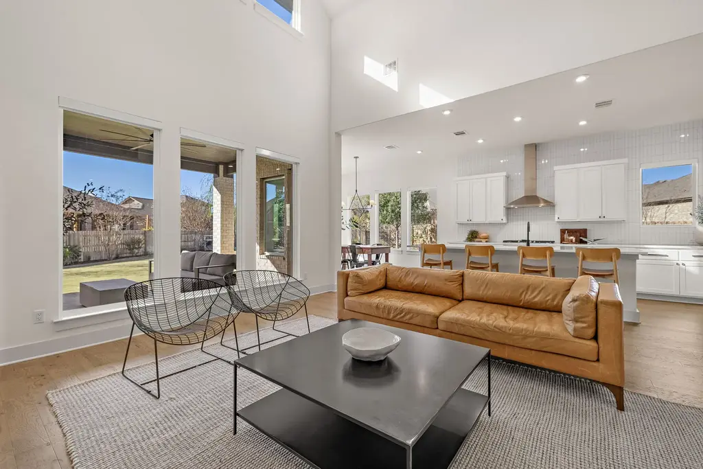 2420 Costera Street, Leander