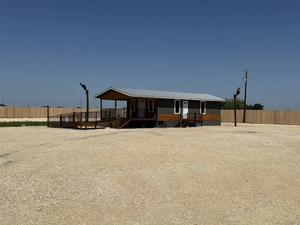 11808 Us Hwy 183 Highway, Buda