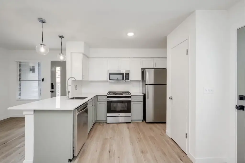 902 Airoso Cove C, Austin