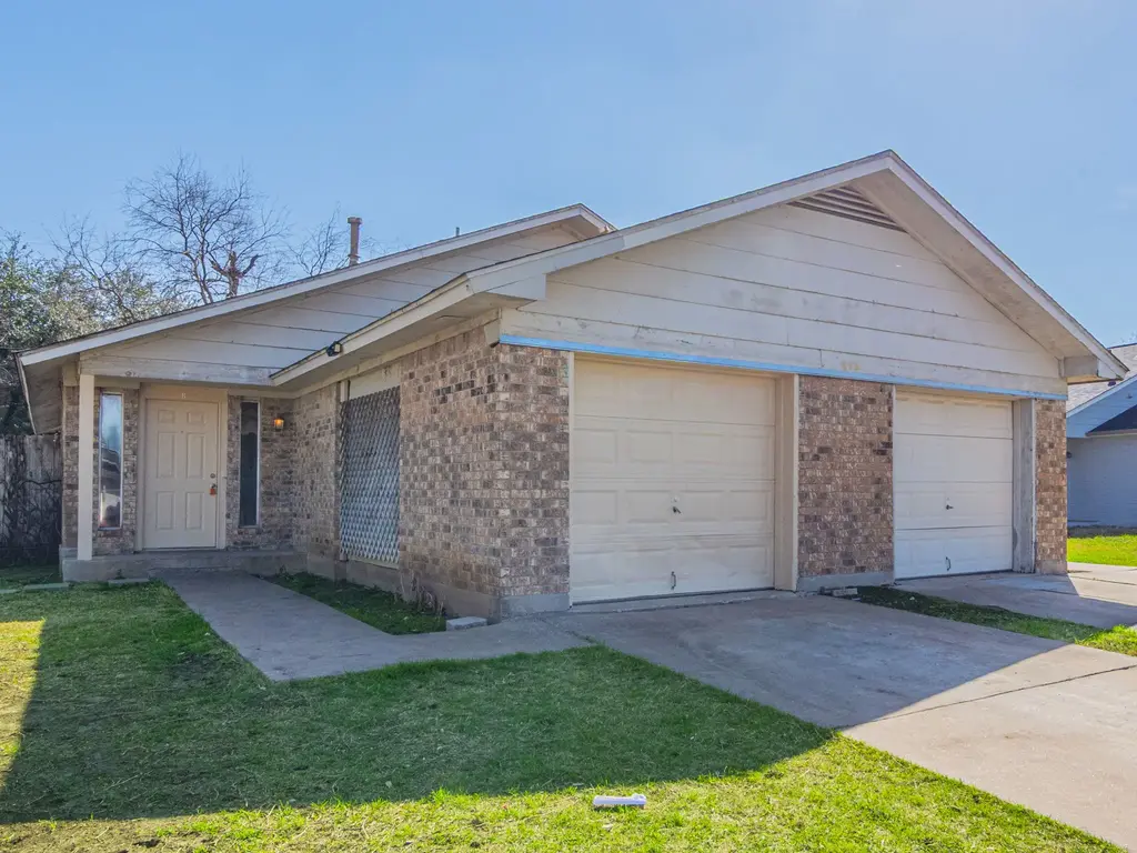 605 Misty Morning Way B, Round Rock