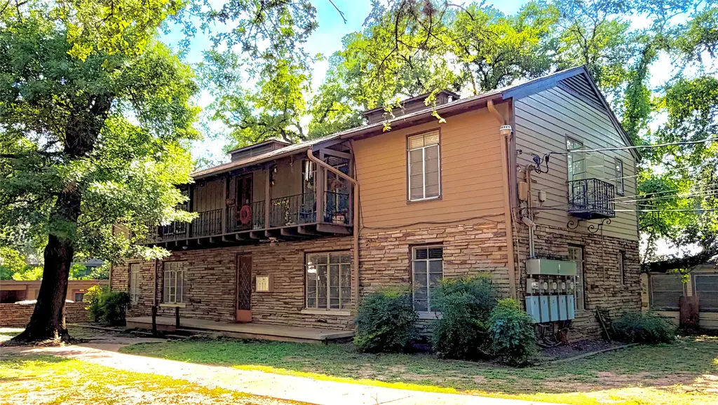 2511 Enfield Road B, Austin