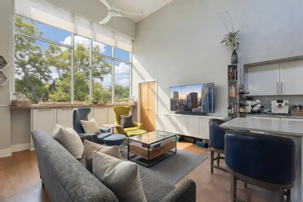 1600 Barton Springs Road 5406, Austin