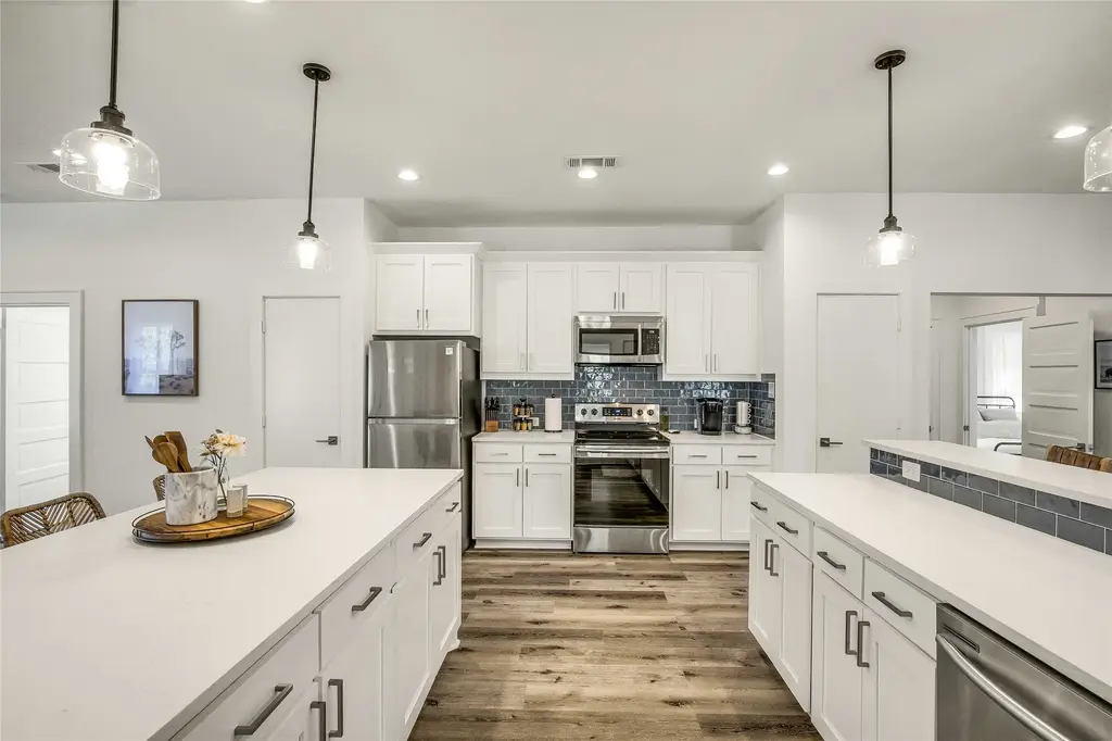 707 Highland Avenue, Austin