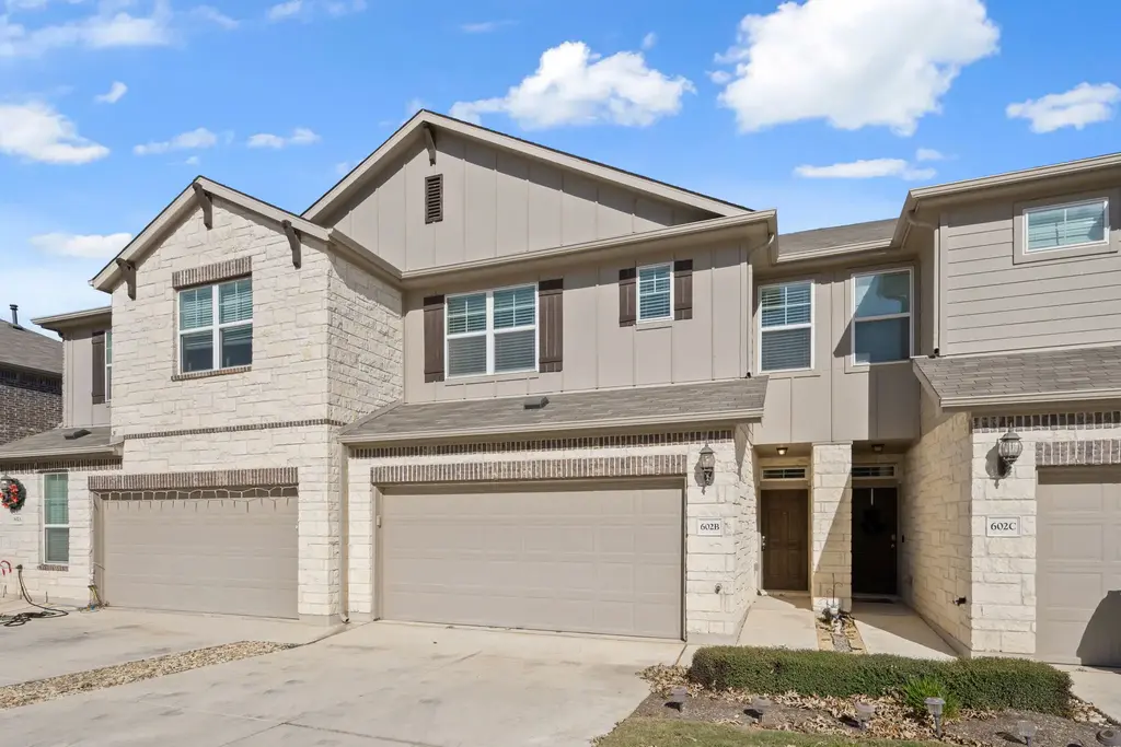 602 Knopper Street B, Pflugerville