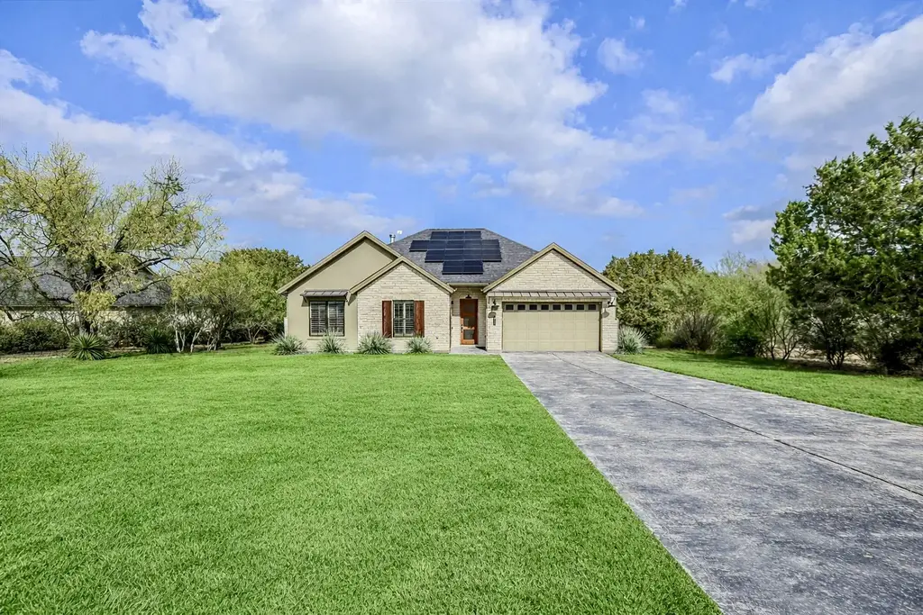 935 Wesley Ridge Drive, Spicewood