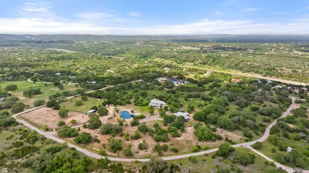 3830 Outback Trail, Spicewood